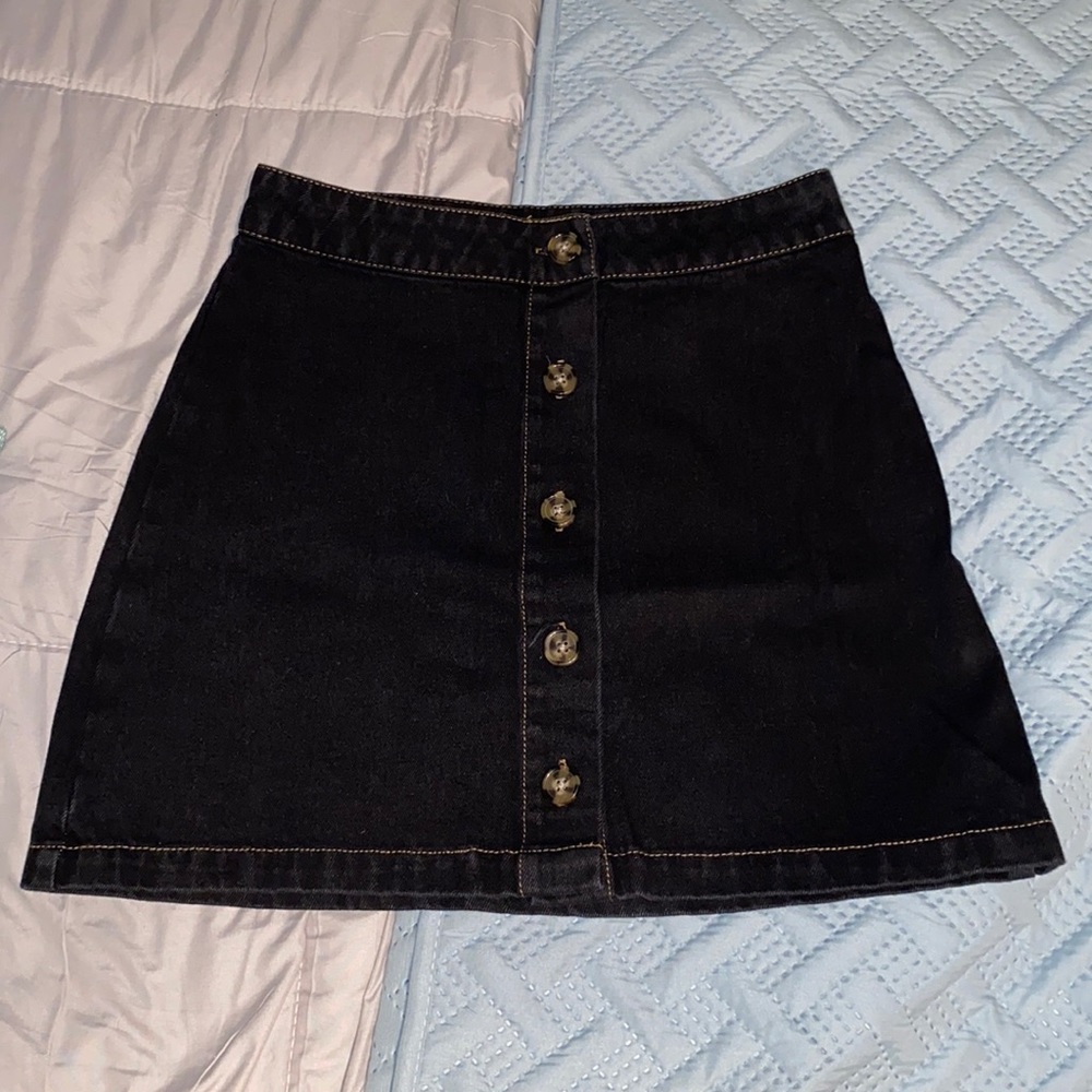 Forever 21 Button Front Black Skirt Short Black Size Small